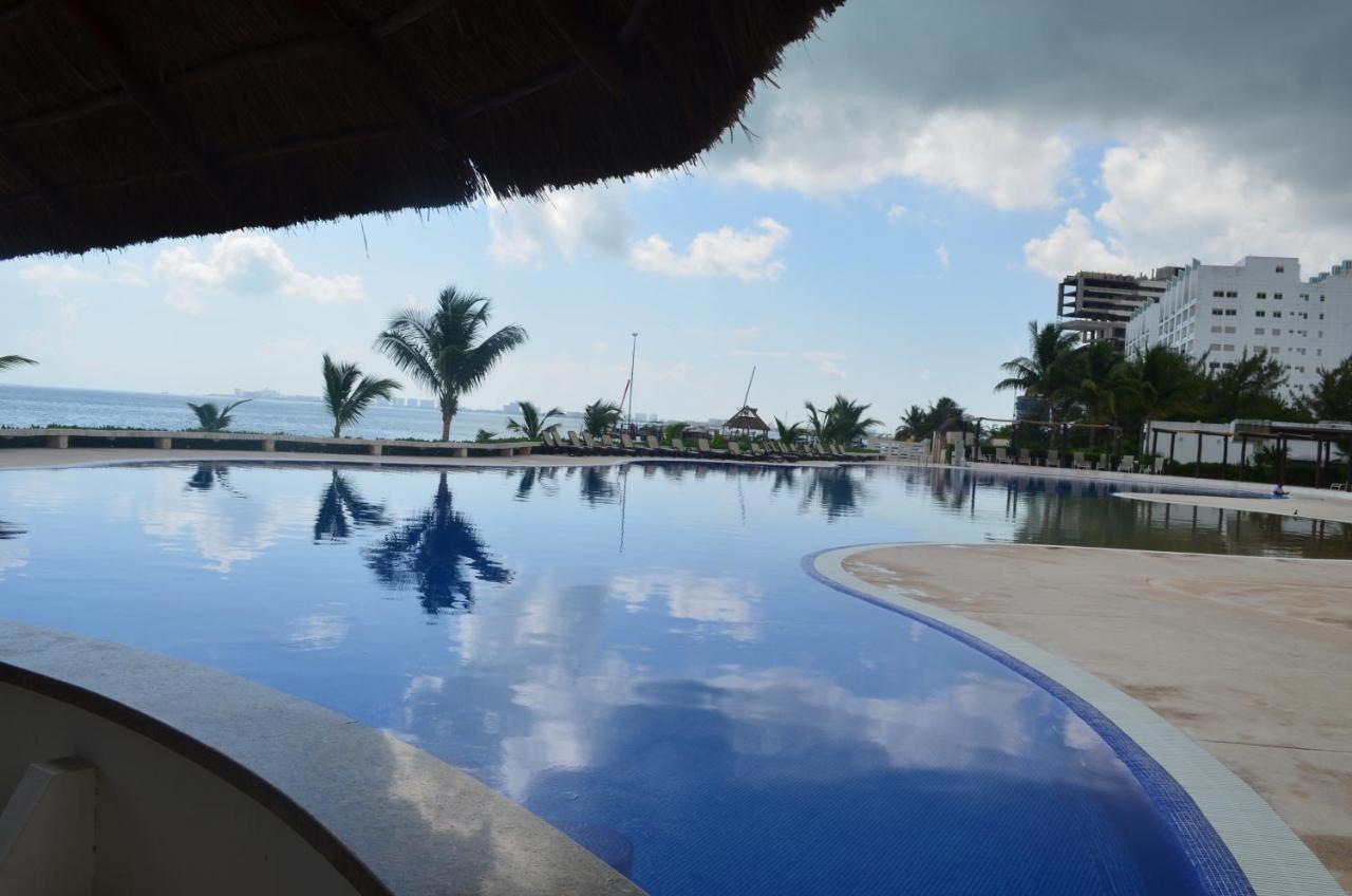 Tu Hogar Frente Al Mar Caribe, Vive Cancún Exterior foto